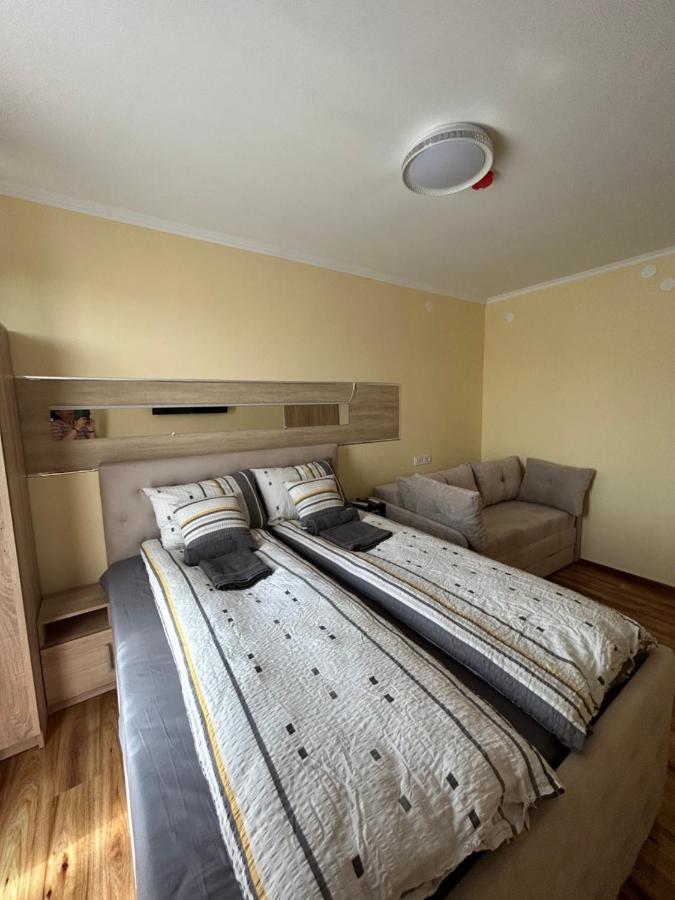 Harmony Apartments Еґер Екстер'єр фото