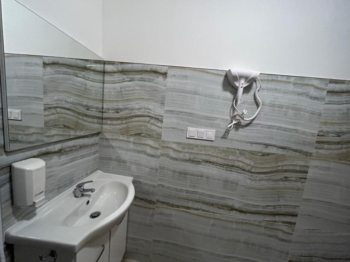 Harmony Apartments Еґер Екстер'єр фото