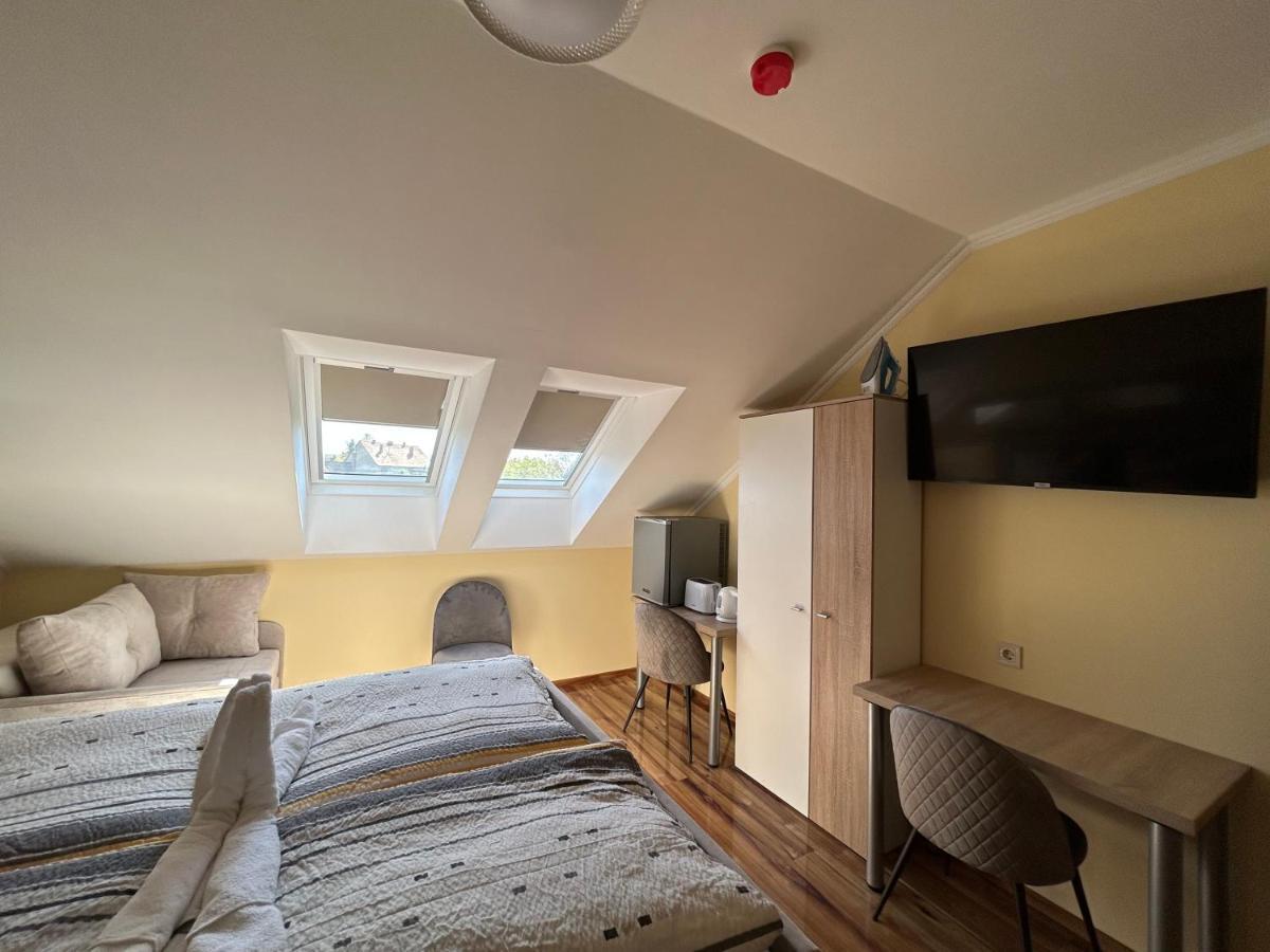 Harmony Apartments Еґер Екстер'єр фото